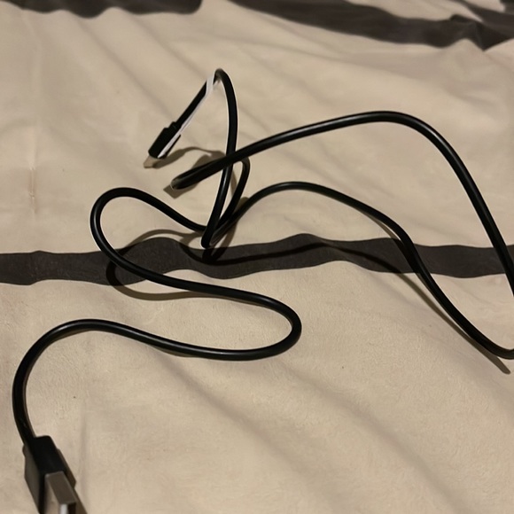 Charging stand - Picture 4 of 4